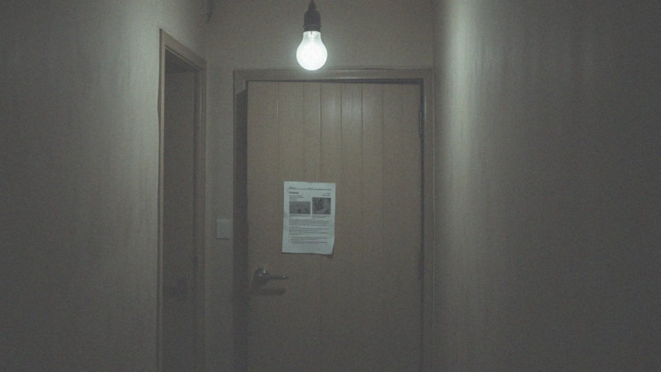 Jakie są możliwe powody wstrzymania eksmisji z mieszkania?